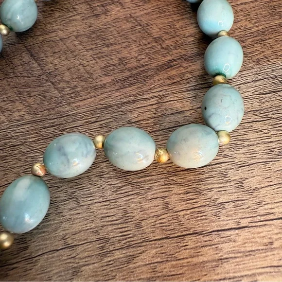 Pale Blue Large Bead Choker Necklace Lightweight Faux Pearl Betty Rubble - Picture 8 of 10